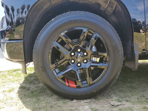 New 2026 Chevrolet Silverado 1500 RST w/ Redline Edition RWD image 6