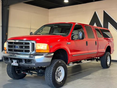Used 2000 Ford F350 4x4 Crew Cab Super Duty image 1