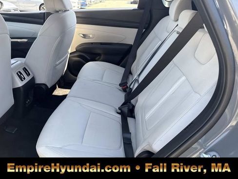 Used 2025 Hyundai Tucson SEL image 16