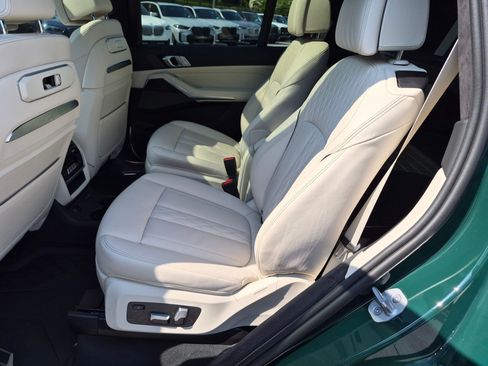Used 2024 BMW X7 M60i w/ Executive Package AWD/4WD image 31