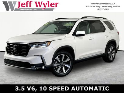 Used 2025 Honda Pilot Elite