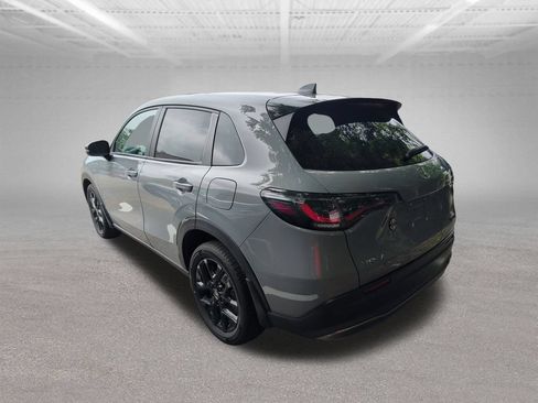 Used 2024 Honda HR-V Sport image 8