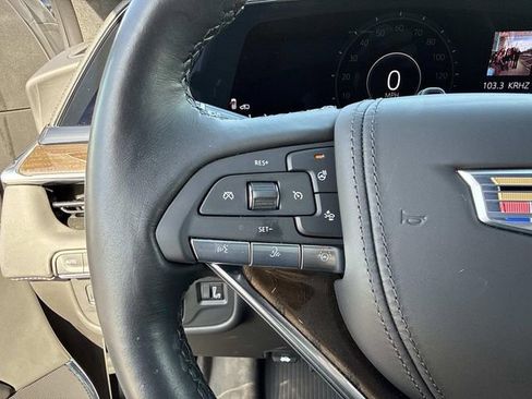 Used 2024 Cadillac Escalade Sport Platinum w/ LPO, ONYX Package image 31