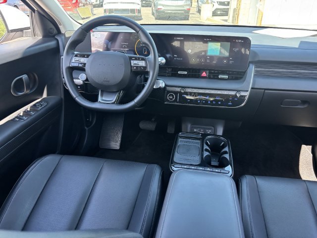 Used 2025 Hyundai Ioniq 5 SEL RWD image 14