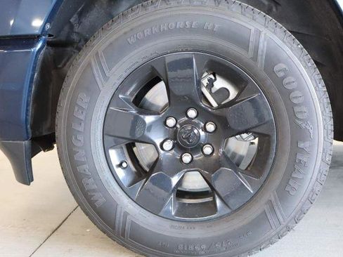 Used 2022 RAM 1500 Big Horn RWD image 14