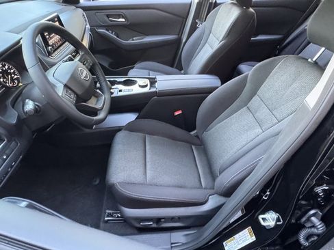 New 2026 Nissan Rogue SV w/ Cold Weather Package AWD/4WD image 12