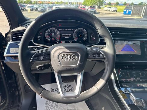 Used 2023 Audi Q7 2.0T Premium w/ Towing Package AWD/4WD image 15