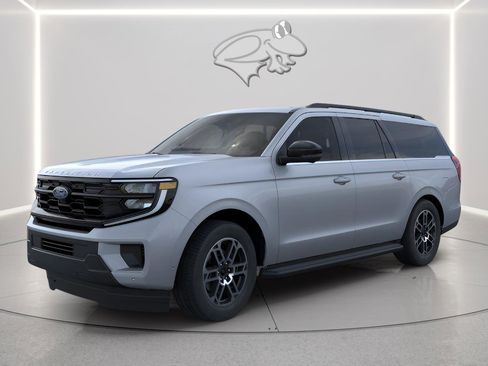 New 2026 Ford Expedition Max Active AWD/4WD image 2