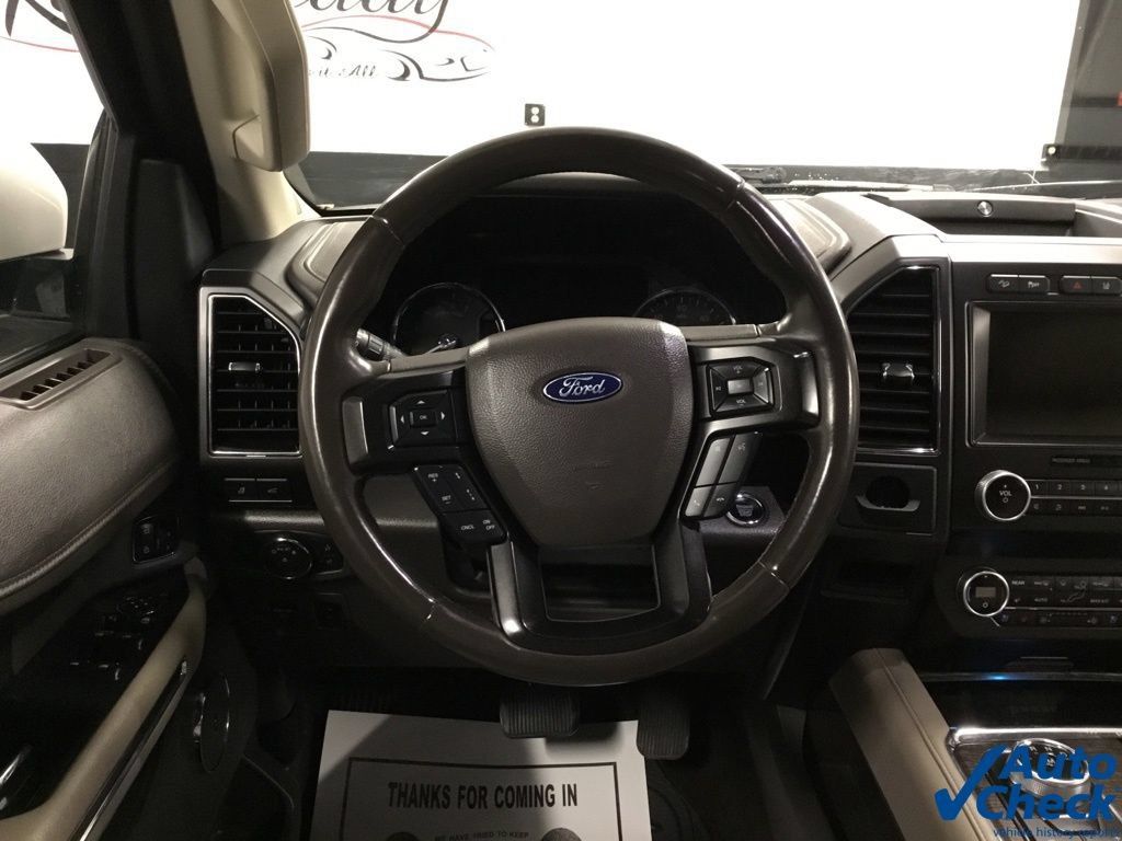 Used 2019 Ford Expedition Limited w/ Equipment Group 301A AWD/4WD image 43