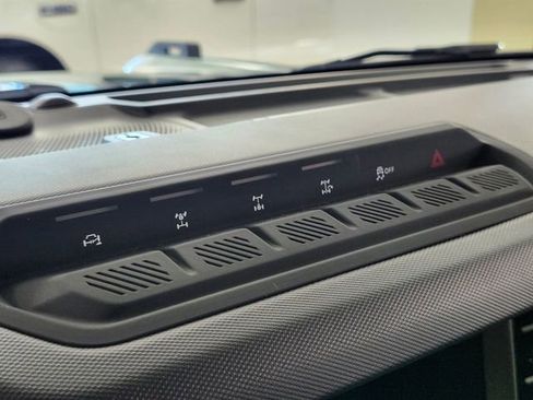 New 2025 Ford Bronco Badlands image 20