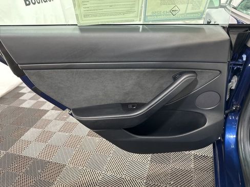Used 2022 Tesla Model 3 Long Range image 19