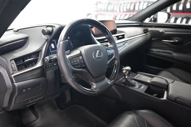Used 2019 Lexus ES 350 w/ Accessory Package 2 FWD image 23