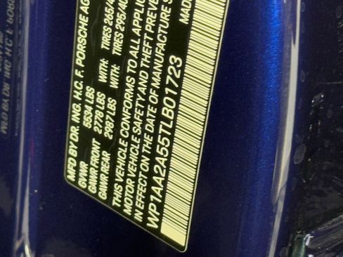 Certified 2026 Porsche Macan AWD/4WD image 25