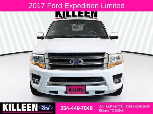 Used 2017 Ford Expedition Limited RWD image 2