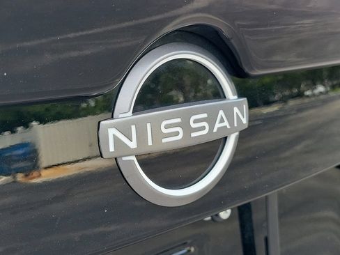Certified 2024 Nissan Sentra SR FWD image 13