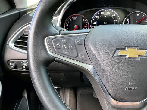 Used 2024 Chevrolet Malibu LT FWD image 24