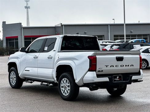 New 2026 Toyota Tacoma SR5 image 6