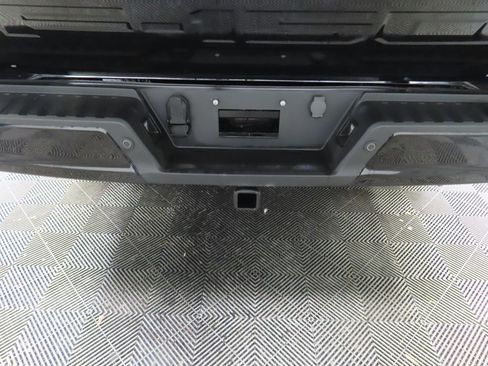 Used 2023 Ford F150 Lariat w/ Equipment Group 502A High image 40