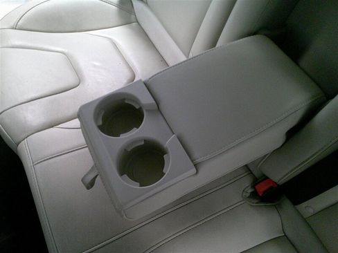 Used 2018 Ford Fusion Titanium image 32