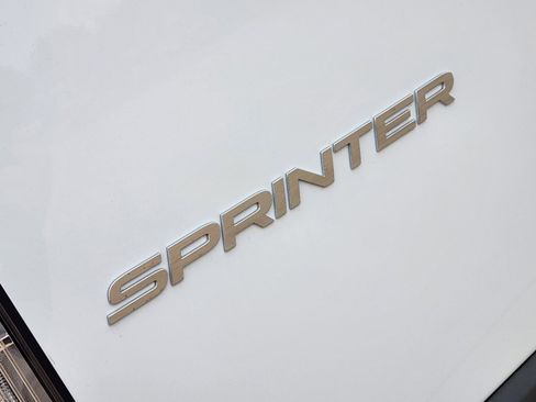 New 2025 Mercedes-Benz Sprinter 2500 image 8