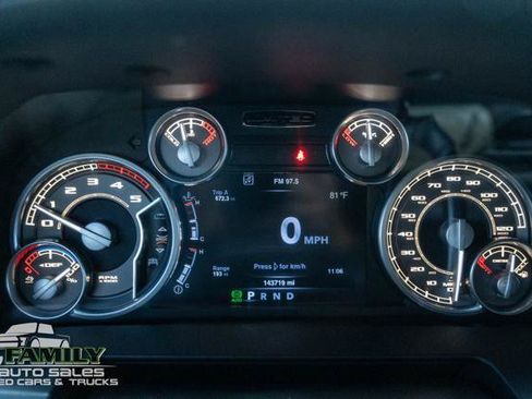 Used 2016 RAM 2500 Limited AWD/4WD image 18