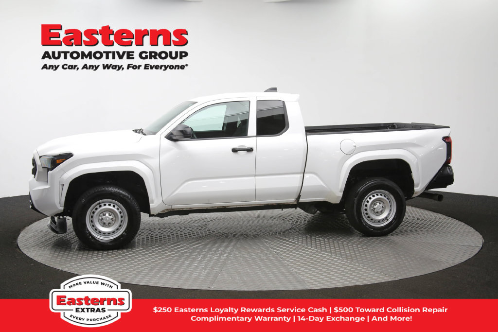 Used 2025 Toyota Tacoma SR RWD image 57