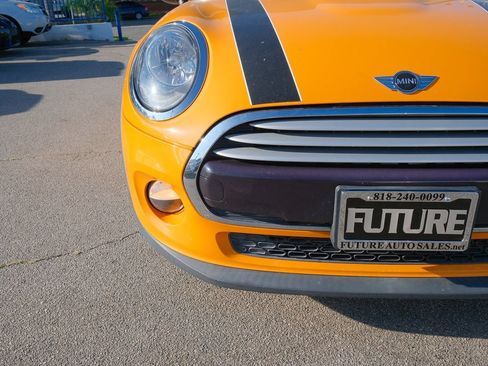 Used 2015 MINI Cooper 2-Door Hardtop FWD image 32