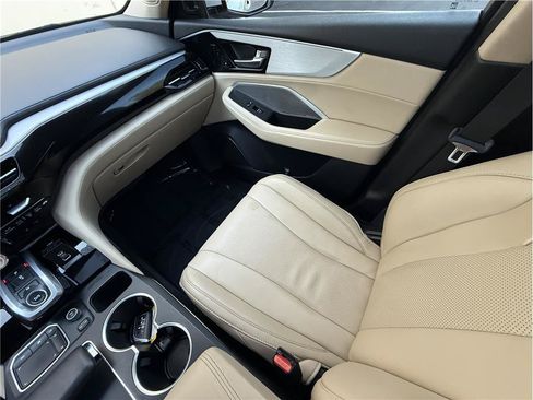 Used 2022 Acura MDX FWD w/ Technology Package image 12