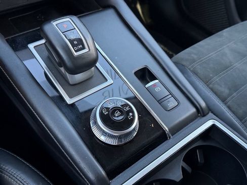 Used 2022 Mitsubishi Outlander SE FWD image 26