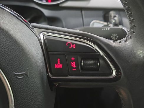 Used 2013 Audi A5 2.0T Premium image 16