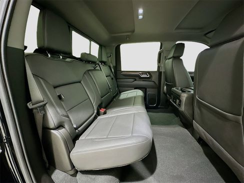 Used 2025 Chevrolet Silverado 2500 LT w/ Trail Boss Package image 27