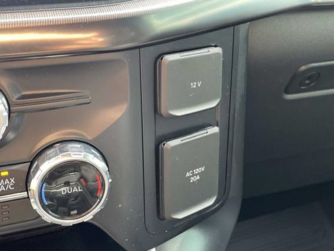 Used 2024 Ford F150 Raptor AWD/4WD image 31