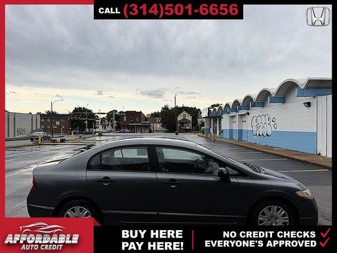 Used 2010 Honda Civic DX-VP image 6