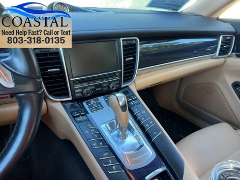 Used 2016 Porsche Panamera image 14