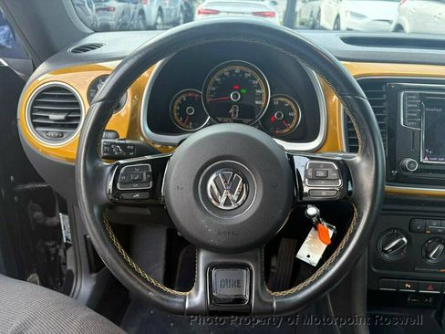 Used 2016 Volkswagen Beetle 1.8T Dune FWD image 15