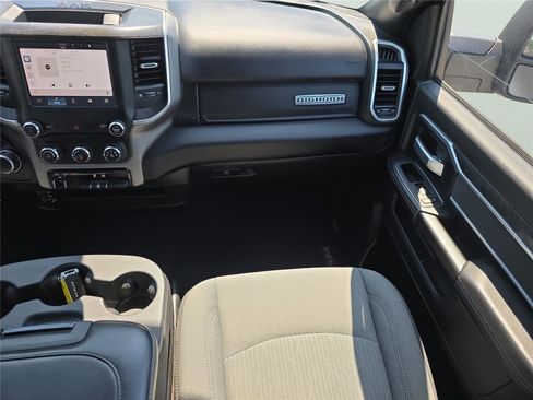 Used 2024 RAM 2500 Big Horn image 16