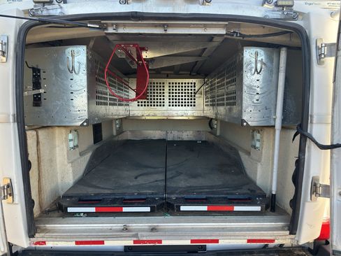 Used 2019 Ford F250 XL w/ Power Equipment Group RWD image 10