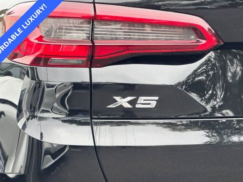 Used 2020 BMW X5 xDrive40i w/ Parking Assistance Package image 28