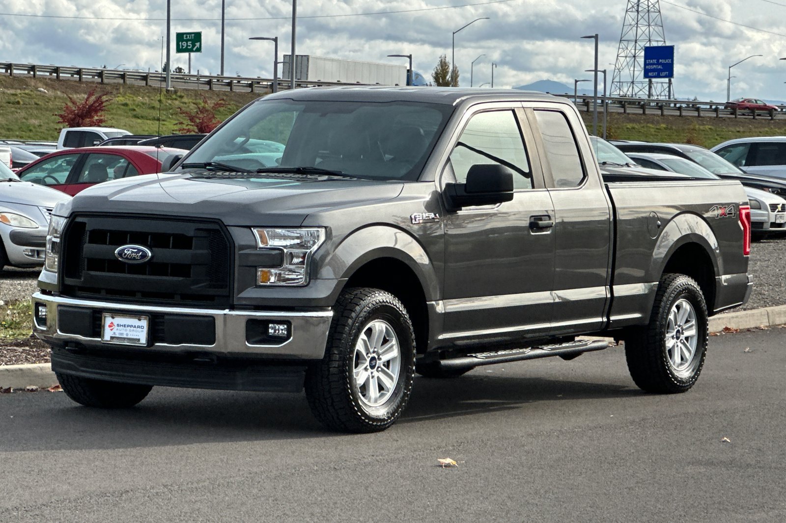 Used 2017 Ford F150 XL w/ Equipment Group 101A Mid AWD/4WD image 7