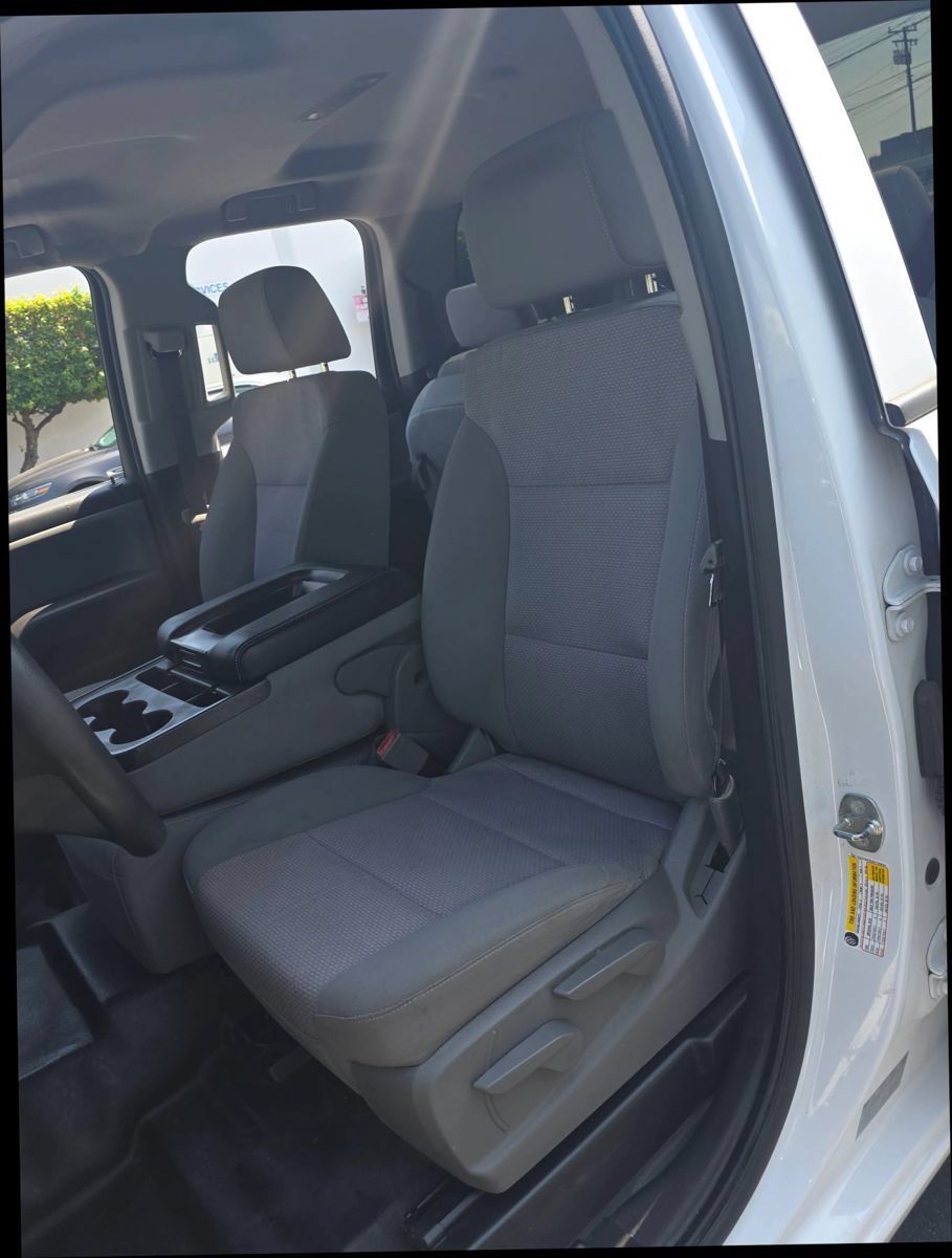 Used 2017 Chevrolet Silverado 1500 W/T RWD image 16