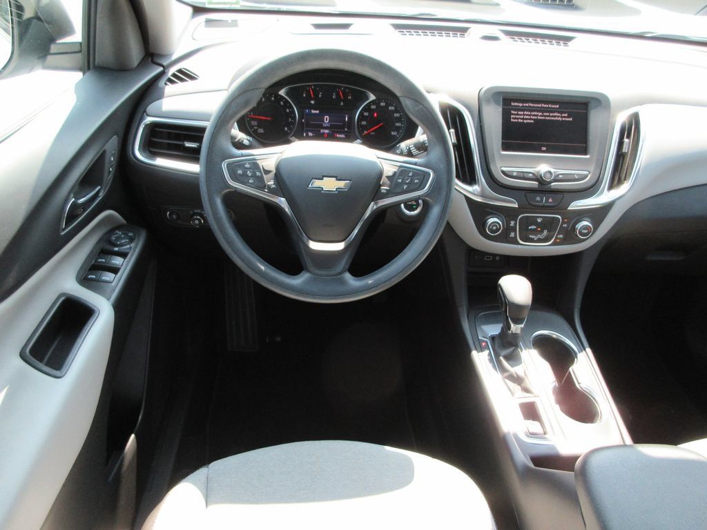 Used 2024 Chevrolet Equinox LS w/ LS Convenience Package FWD image 14