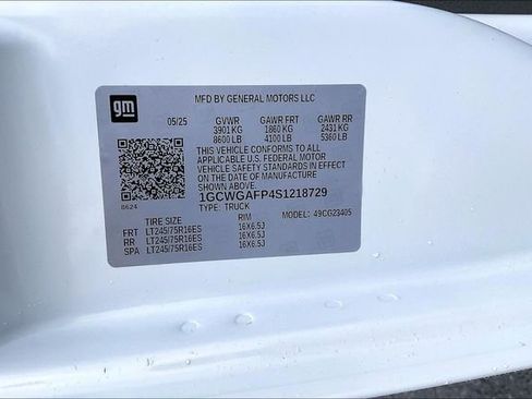 New 2025 Chevrolet Express 2500 w/ Driver Convenience Package image 13