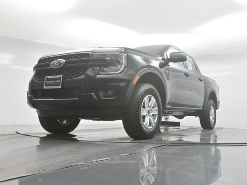 New 2025 Ford Ranger XL image 42