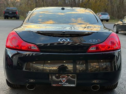 Used 2012 INFINITI G37 x Coupe w/ Premium Pkg image 4