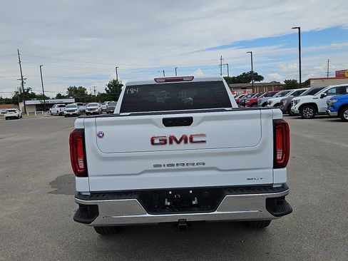 New 2026 GMC Sierra 1500 SLT RWD image 4