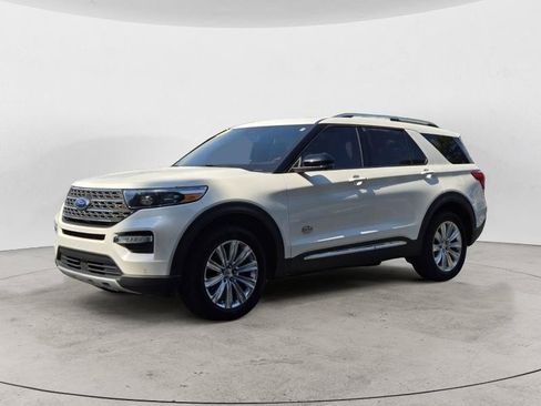 Certified 2023 Ford Explorer King Ranch w/ Technology Package AWD/4WD image 7