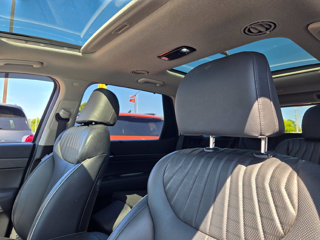 Used 2023 Hyundai Palisade Limited AWD/4WD image 39