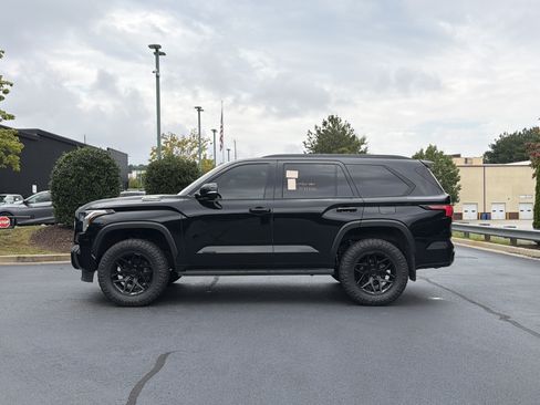 Used 2026 Toyota Sequoia Limited AWD/4WD image 13
