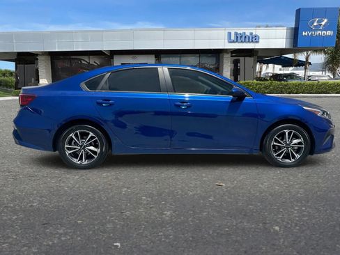 Used 2023 Kia Forte LXS FWD image 9