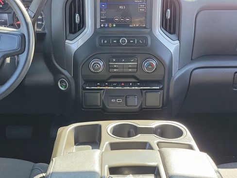 Used 2022 Chevrolet Silverado 1500 Custom image 29